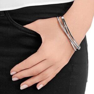 Swarovski 5071171 Spiral Bangle, M